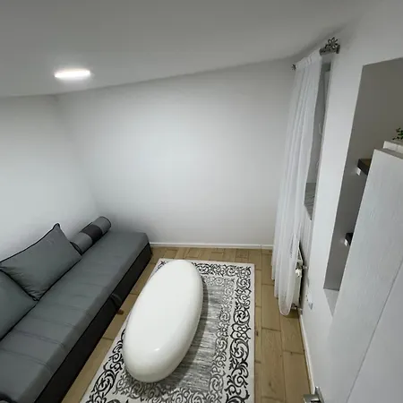 Shine Apartamento Saraievo